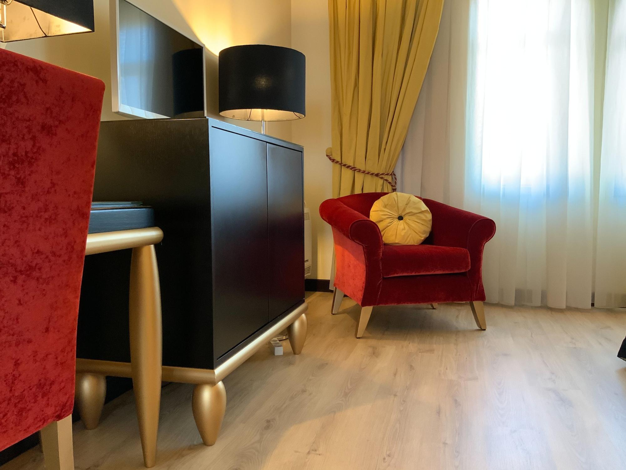 Veneza Hotel อาเวโร ภายนอก รูปภาพ